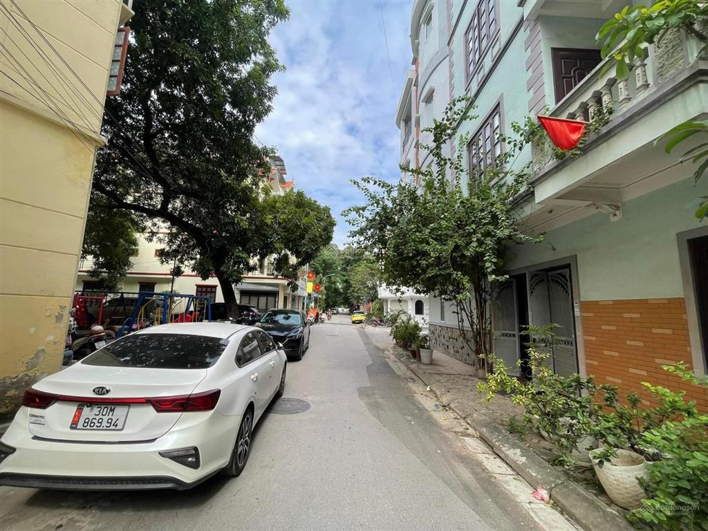 Bán nhà văn quán,hà đông 35m 5 tầng phân lô ,kinh doanh chỉ hơn 13 tỷ