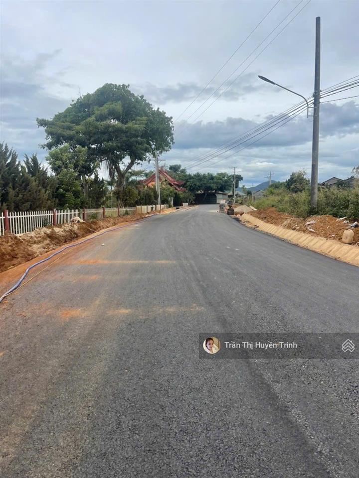 Đất rộng ôm suối vị trí cực đẹp ngay chùa di đà, giá cực mềm cho nhà đầu tư đón đầu cao tốc bảo lộc