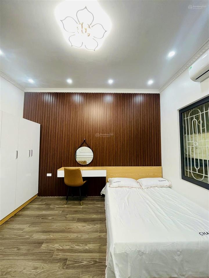 Kim ngưu 38m 4 tầng mt 4.3m, nhà đẹp full nội thất, 3 gác đỗ cửa, tầm tiền hợp lý khu vực