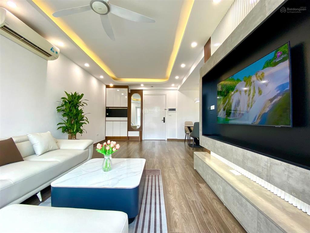 Tôi chính chủ cần bán căn góc 97m2 tòa d1ct2 tây nam linh đàm 3pn, 2 wc, 2 logia, full nội thất