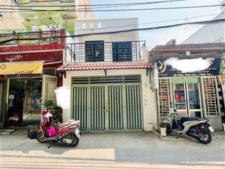 Nhà mặt tiền kinh doanh, ô tô thông gần công viên phần mềm quang trung