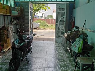 Mặt tiền đường nhựa tân xuân 3  hóc môn  4x36  giá 6.1 tỷ