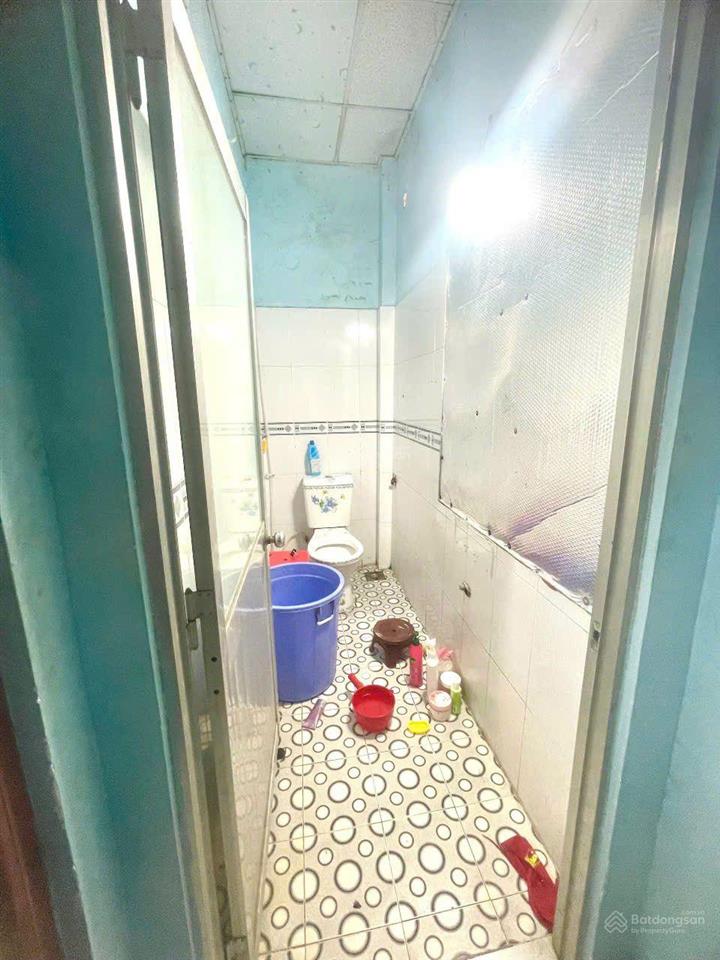 Bán nhà mặt tiền trung chánh đường 12m có lề kinh doanh tốt  6x16  giá 5.3 tỷ