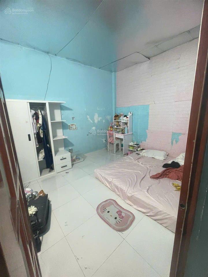 Bán nhà mặt tiền trung chánh đường 12m có lề kinh doanh tốt  6x16  giá 5.3 tỷ