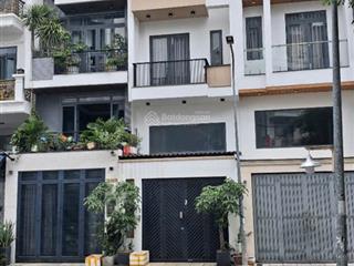 Nhà hxh 10m dương quảng hàm 74m2 p6 gv chọn nhà cho hôm nay, tích sản cho mai sau giá chỉ 11.5 tỷ