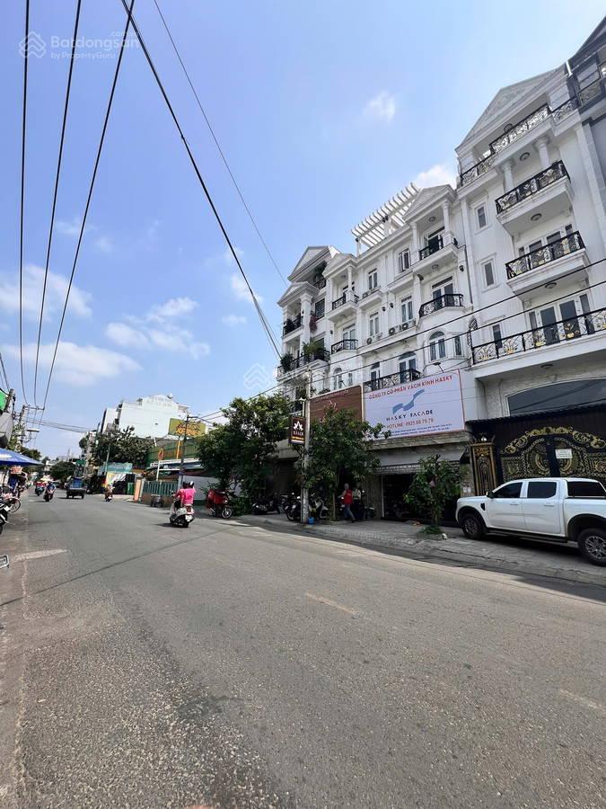 Bán đất tại hoàng bật đạt,p.15,q.tân bình, 3.950 tỷ, 48 m2.