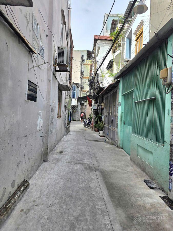 Bán nhà 21m2, 2 tấm đường trường chinh,p.15,tân bình giá 2.75 tỷ