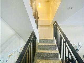 Siêu phẩm căn hộ 9 phòng doanh thu ổn định 27 triệu/tháng lê văn hưu gần đh kinh tế, chợ