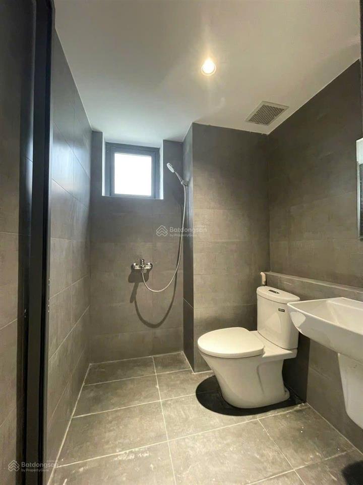 Căn hộ hiện đại full nội thất ngay nguyễn duy trinh phòng rộng thoáng mát view cây xanh rộng rãi