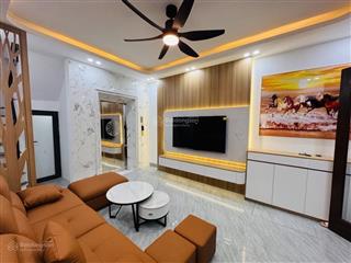 Nhà trần khát chân 38.5m  lô góc  thang máy  chỉ nhỉnh 8xu
