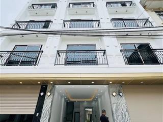 Ôtô tránh  ôtô vào nhà  thang máy  nhỉnh 10ty