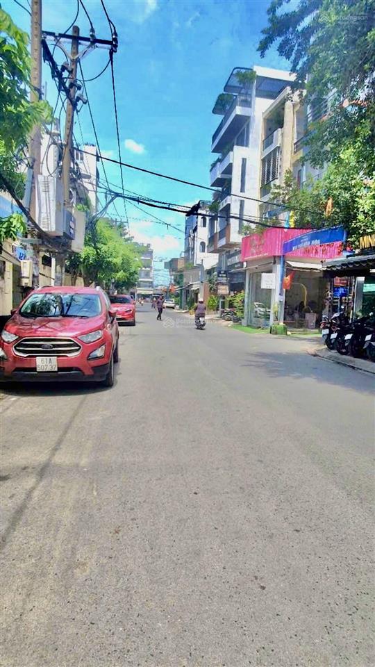 Bán nhà hẻm xe hơi gần phạm văn bạch, 6x12, 3 tầng, 8tỷ6.
