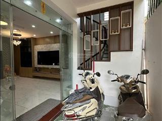 Cần bán gấp nhà gần đô thị vinhomes tây mỗ, ngõ nông, ô tô đỗ cổng, 48m2, 4 tầng, giá 5.75 tỷ