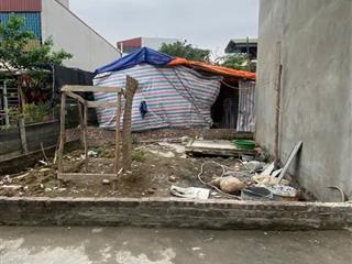Chính chủ cần bán mảnh đất tây mỗ, ngõ to rộng, ô tô đỗ ngay cổng, diện tích 39m2, giá 4.7 tỷ.