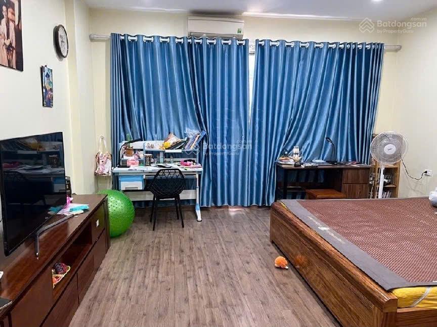 Bán nhà ngọc trục, đại mỗ, gần lê quang đạo kéo dài, ngõ rộng thẳng, dt 42m2, 4 tầng, 8.1 tỷ