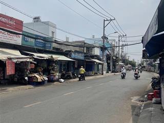 Đất mt lê đình cẩn  giáp tên lửa dt 8m x 40m nở hậu 13m ( 426m full thổ cư).
mật độ xây dựn