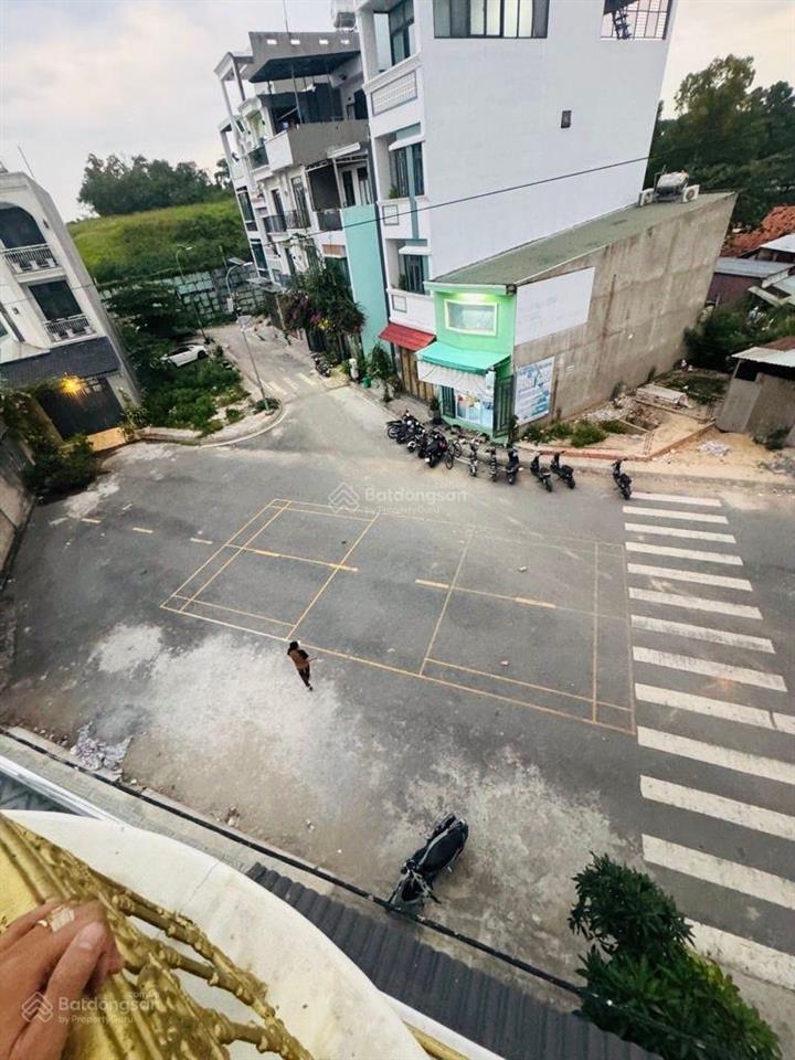 Tân kỳ tân quý đường 17m có vỉa hè khu phân lô vip giá 5.9 tỷ dt 65m (4.5 x