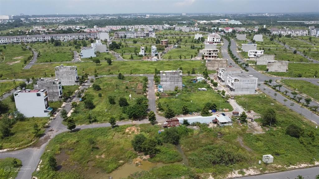 Bán gấp lô đất view biệt thự sông đồng nai, tỷ, 5x20m, tây nam đẹp.