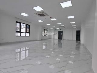 Bán tòa vp mặt phố trần thái tông, 200m2*8 tầng + 2 hầm, mặt tiền 12m, pccc đủ, 110 tỷ