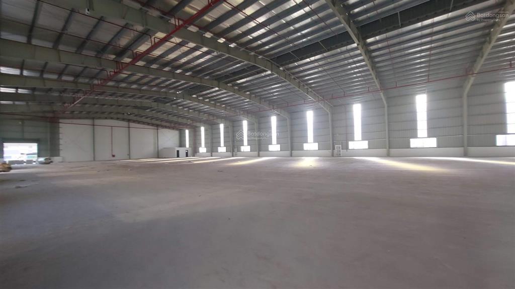 Kho xưởng đường trịnh văn bô, 7000m2 cao 12m, pccc tự động, mới 100%, dock cont