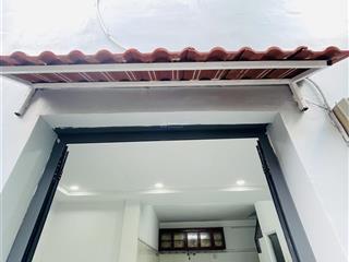 Bán nhà đường văn thân, phường 8, quận 6, 35m2, 6x7m, 4pn, 3 tầng, 3wc, shr chính chủ, hoàn công