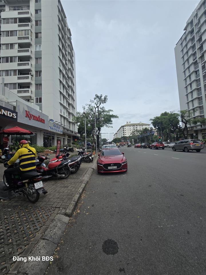 9 tỷ / shophouse mặt tiền nguyễn văn linh, phú mỹ hưng quận 7. 4.8 x 12m, 1 trệt 1 lửng. 92 m2