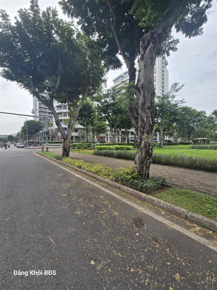 Bán đất nhà phố lk bùi bằng đoàn phú mỹ hưng quận 7. 6x18.5m, 111m2 giá 23.4 tỷ. 0906 973 ***
