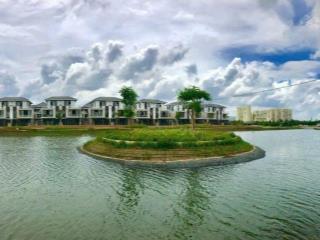 Biệt thự liền kế vườn lavila, nhà bè 6x17.6m 3 lầu. full nội thất. giá 13.9 tỷ.  0906 973 ***