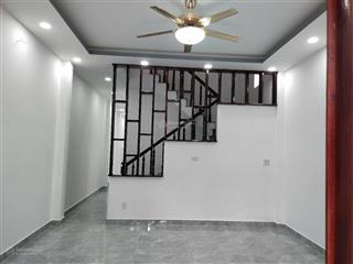 Bán nhà phường vĩnh hoà nha trang đường ô tô thông  cách biển 3 phút đi bộ