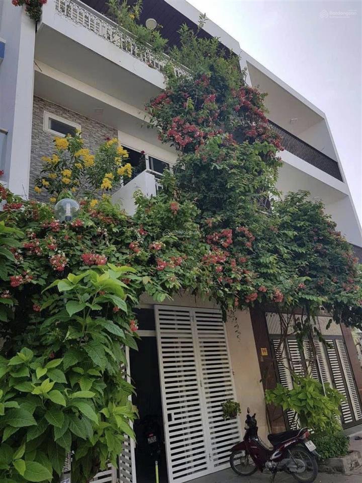Chủ cần bán căn nhà khu đô thị vĩnh điềm trung tp nha trang.. zá 10 tỷ..đường rộng 13m