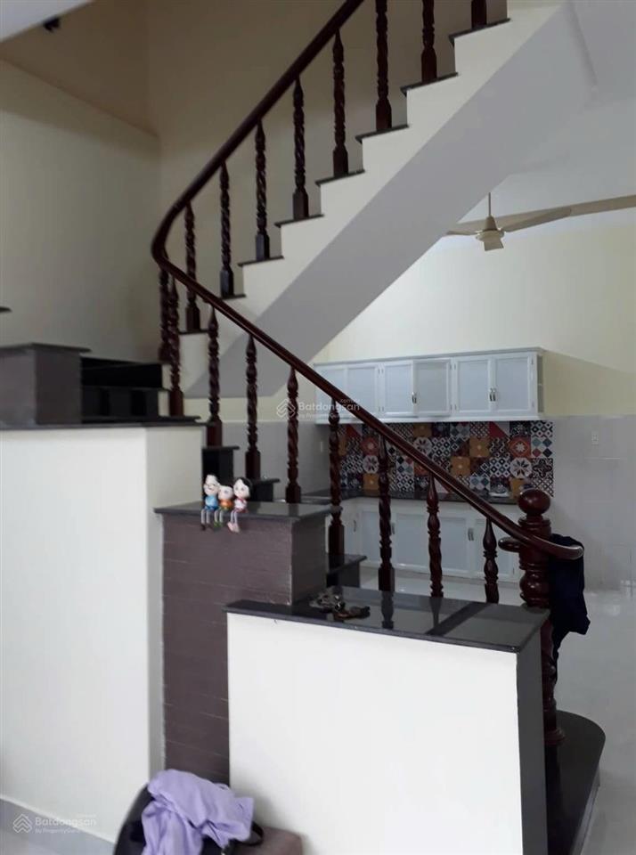 Bán nhà 2 tầng 3pn 79m2, gần nguyễn duy trinh  long trường, hxh 5m, gấp bán 4.5 tỷ tl. quận 9