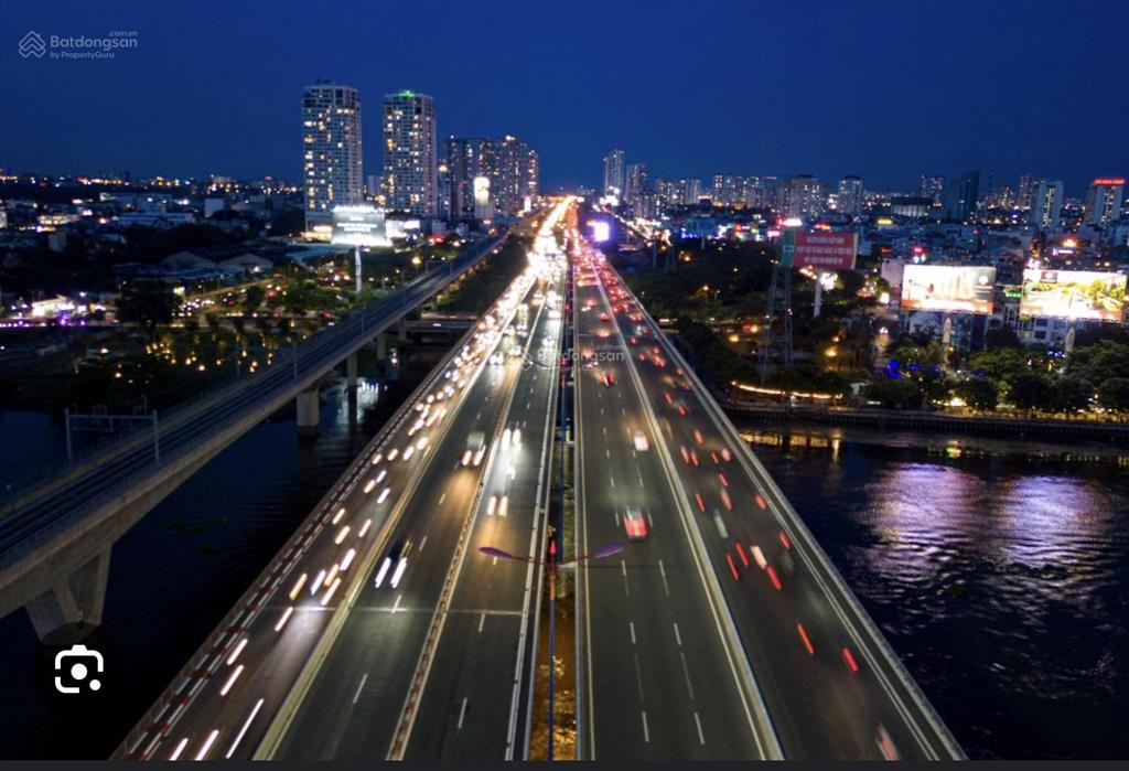 Ngộp bank, nhà c4, 193m2, mt số 2  lê văn việt, giá 12.x tỷ, tnp b, quận 9