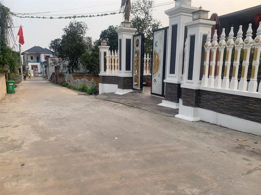 Lô đất đẹp không thể chê. 112m2 đường rộng, sáng ngõ thông tứ tung. đông sơn quang tiến sóc sơn