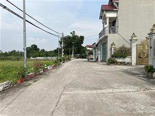 Giá tốt cho nhà đầu tư. 90m2 vệ linh  phù linh. chủ cần tiền bán nhanh sổ đẹp
