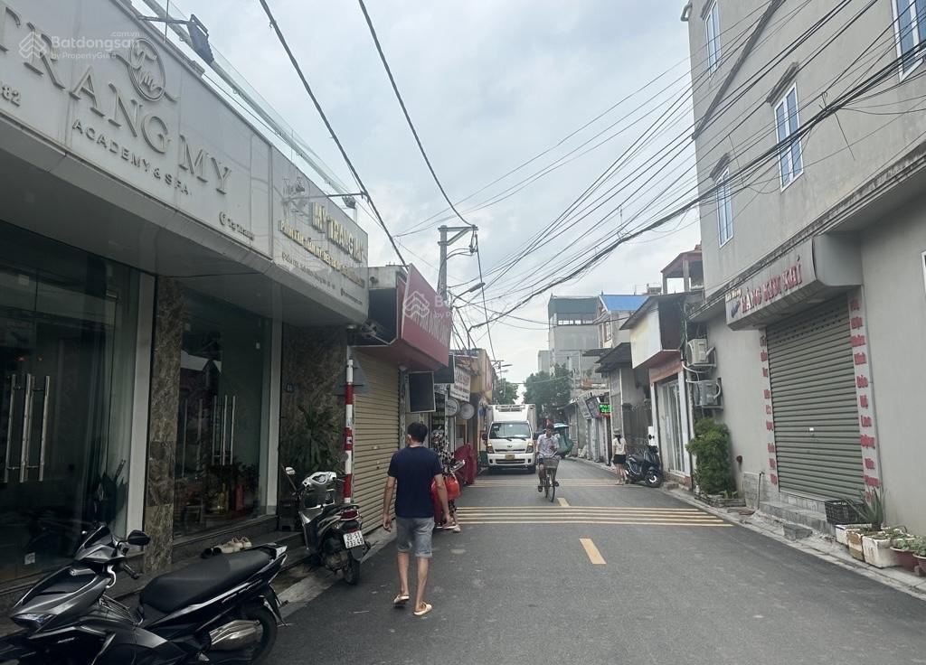 Bán đất tặng nhà 3 tầng. 149m2 full. xuân bách  quang tiến