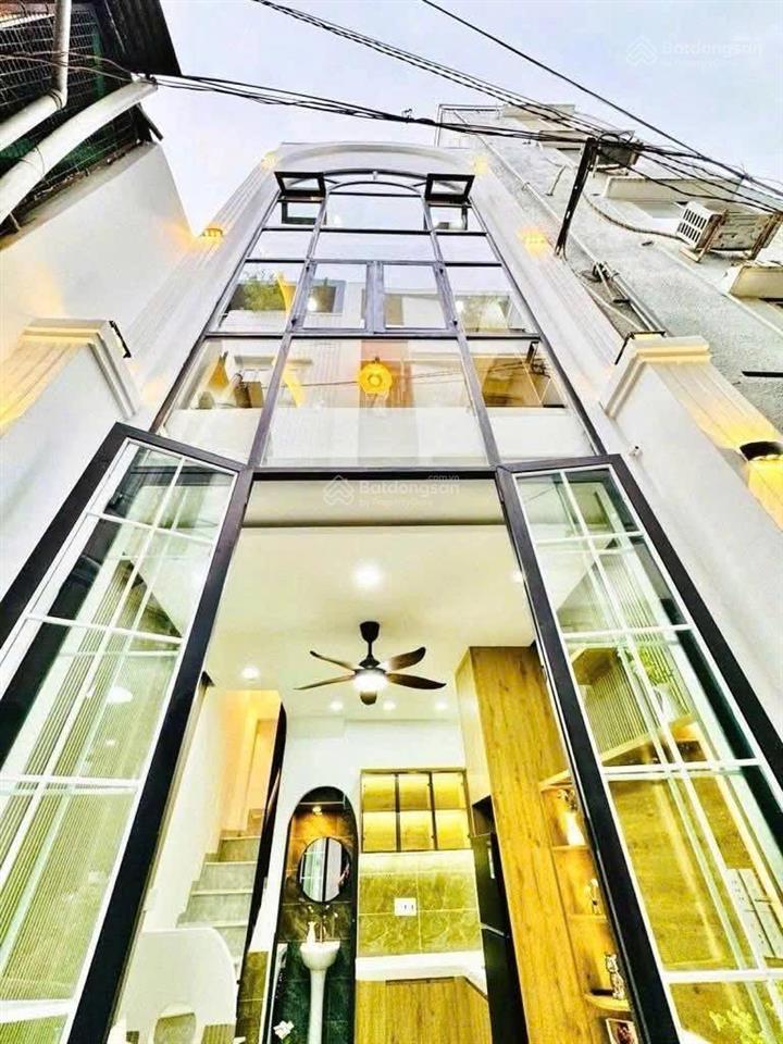 Bán nhà gần hẻm xe hơi, 4 tầng btct, dtsd 72m2, full nội thất, nhỉnh 4 tỷ