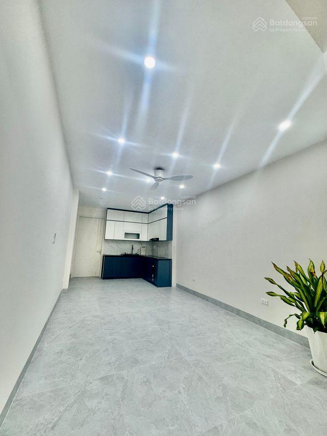 Hiếm! nhà phố ngô gia tự  phân lô ô tô, thang máy 70m dân xây sát phố  full nội thất, giá 14 tỷ