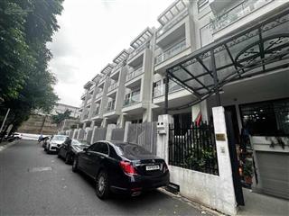 Siêu phẩm liền kề  ô tô tránh, dừng đỗ cửa  1 hầm 5 tầng nổi thang máy cao cấp kinh doanh đỉnh