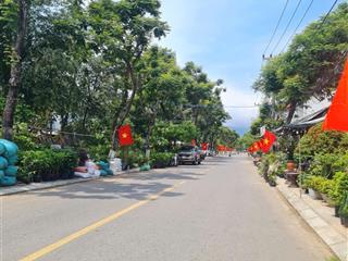 (vị trí đẹp ) nhà mt xuân thiều  view biển  3 ngủ  ô tô  cảng liên chiểu | 3,95 tỷ