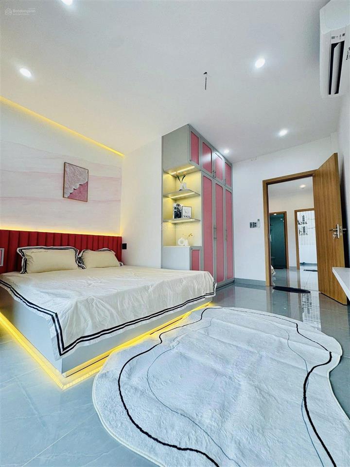 Bán nhà/chdv 60.5m2( 5.5x11m) x 6 tầng phan đăng lưu bình thạnh 8.8 tỷ d.thu 400triệu/năm