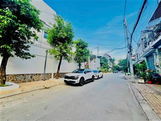 Siêu phẩm nhà mới sát hoàng diệu 2, nở hậu 6.7m, oto vào thoải mái, gần vincom thủ đức, vào ở ngay