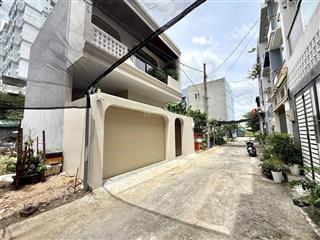 Siêu phẩm nhà mới 2 tầng đường cây keo, ngang gần 8m, xe hơi ngủ trong nhà, gần bv thủ đức