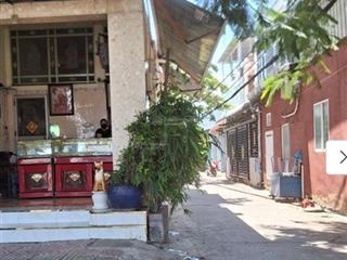 Bán đất tặng nhà cấp 4 xã bình khánh, huyện cần giờ. ngay đầu phà bình khánh. dt=104m, giá 2,2 tỷ