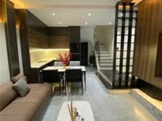 Cực hiếm trần cung nhà đẹp 5 tầng giảm chào 200tr giá mới chỉ 7,4 tỷ ở luôn