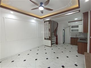 Bán nhà lạc long quândân xâyô tô đỗ cửa43mx5 tầngmt 4nhỉnh 7 tỷsổ đỏ chính chủ