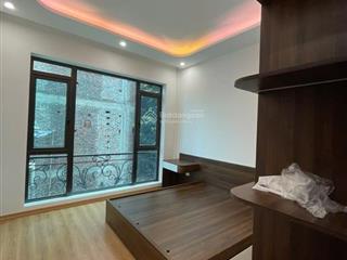 Bán nhà riêng phường lĩnh nam  hoàng mai  dân xây đặc biệt chất  45m  5 tầng  giá 6.95 tỷ