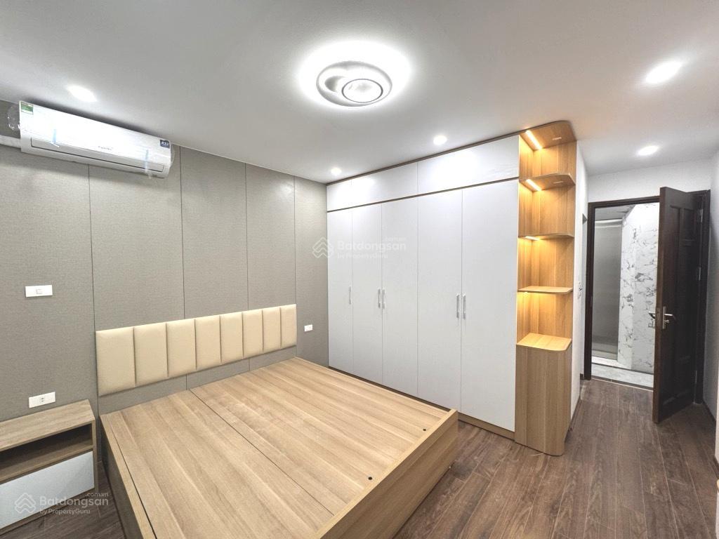 Lĩnh nam hoàng mai 6 tầng có thang máy nhà đẹp lung linh 40m2 giá chỉ 7.85 tỷ!