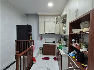 Bán nhà riêng phố nam dư  kĩnh nam  40m  xây chắc chắn  gần trường, chợ  giá chỉ 6.3 tỷ !!
