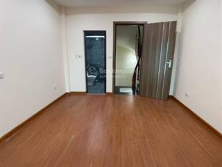Bán nhà riêng phố thanh lân  hoàng mai  ngõ ô tô  xây mới cứng  38m  5 tầng  giá chỉ 6.5 tỷ !