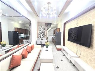 Bán nhà riêng phố nam dư  lĩnh nam  6 tầng  ngõ ô tô  kinh doanh sầm uất !
